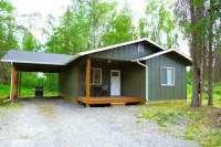 3 BDR /1 BA Cabin, Fishing nearby - Wifi