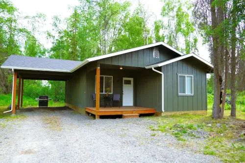 3 BDR /1 BA Cabin, Fishing nearby - Wifi