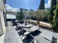 Villa 5 min walk from the beach, with large enclosed garden ideal for families