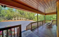 Bear Valley Retreat | Cozy and Private Cabin near Lake Chatuge | Dog Friendly