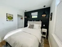 Wine Country Gem in downtown McMinnville.  Walk to Wineries & Restaurants!