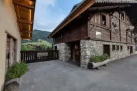 In the heart of the village, 400m from the slopes: Sauna, Nordic bath, fireplace...