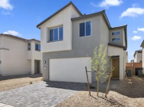 Exclusive Luxstay: Indulge in Opulence in the Heart of Las Vegas 5Bed/3Bath