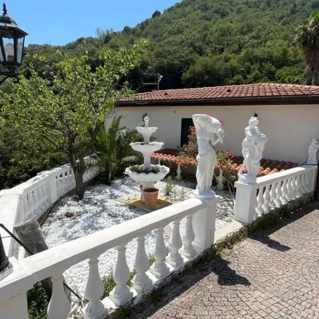 Villa Isabella: relaxation, calm, pool and beautiful beaches nearby