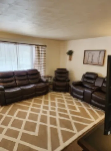 Spacious 2 bedroom apartment