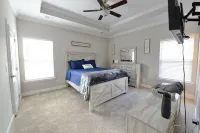 Cozy Country Retreat with Patio and BBQ