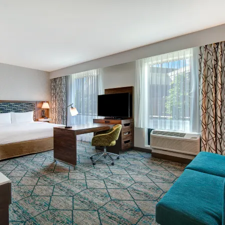 Hampton Inn & Suites Sunnyvale Silicon Valley