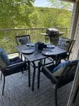Newly Furnished Lakefront Condo in Kimberling City