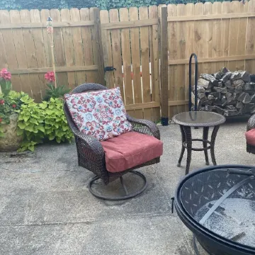 Dubuque Luxury Rental Suite 107 Farmers Market