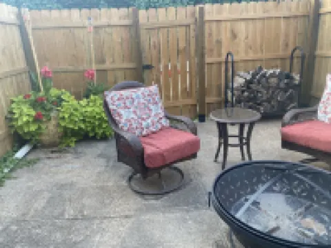 Dubuque Luxury Rental Suite 107 Farmers Market