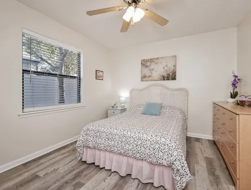 Cute South Jax Beach House near Mayo - 2-Star