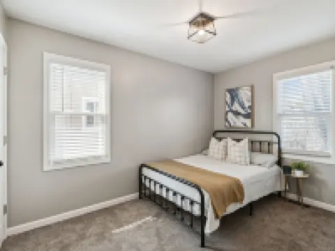 Your Metro Detroit Home Base! Hotels in Taylor