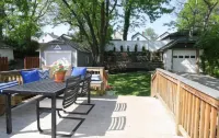 Oakley Square 3Br Charmer - Total Walkability 3 Bedroom Home by RedAwning - balcony