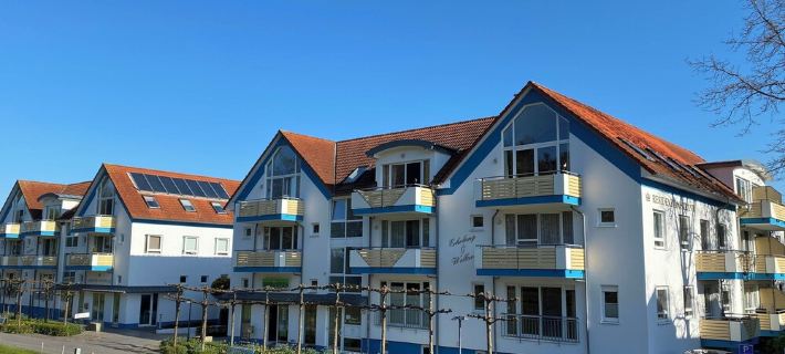 Directly on the Baltic Sea beach - a high-quality furnished vacation apartment Hotels in Zingst