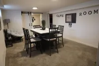 Huge Ranch Home with 2 game rooms!  Enjoy shuffle board, Ping Pong & Hot Tub