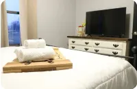 Gorgeous Two Bedroom Modern Farmhouse Cottage