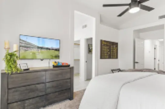 The Sunseeker near downtown Gilbert w/optional heated pool