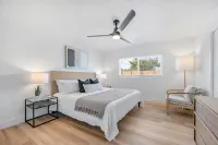 Unique Modern Home W/Pool Hotels near Oh Wow Nickel Arcade