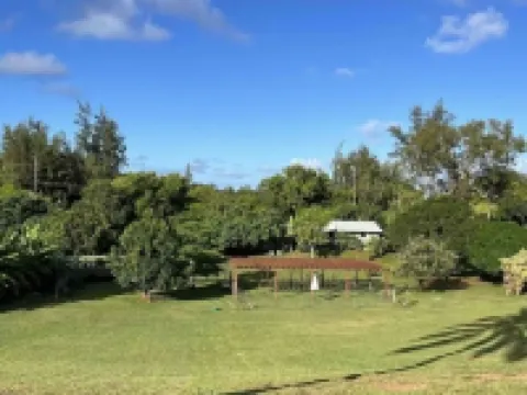 Sweet Country Cottage โรงแรมใกล้Donkey Beach