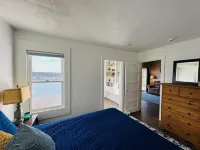 Cabin No. 5 @ The Old Swiss Village - Lake View!