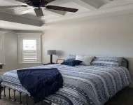 Cheerful, spacious, sunny & comfy 4-bdrm home Hotels in Rock Springs