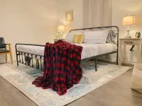 3 Bed 2 Bath Renovated Cozy Farmhouse