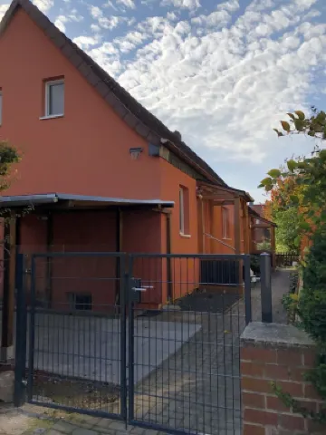 Cozy vacation home with terrace and garden