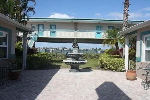 Waterfront Condo With Spectacular View