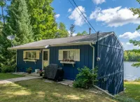 Private Lakefront House: Fish, Kayak, Pets and EV Charge
