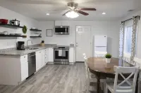 Modern 3-bedroom Guest Suite by Silicon Slopes Hotels in Eagle Mountain