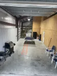 P.O.C TASTEFUL BARNDO- BRING BOAT AND FAMILY!! PERFECT LOCATION!