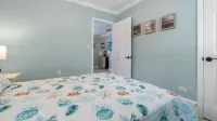 Sea La Vie Cottage by the Beach - Unit B