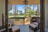 Pied-à-terre Pinehurst Golf-Front Apartment Sleeps 4