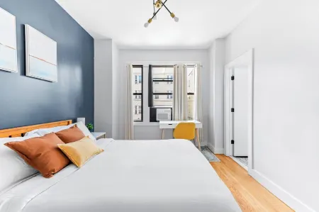 NEW! 2BR Apt w/ NYC skyline views, 30 min to NYC! Отели рядом со станцией Хобокен-Поезд