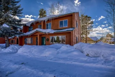 NEW Condo in Core Area! Hotels near The Choke Cherry Tree