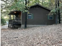 Cozy Cabin Surrounded by Beautiful Woods