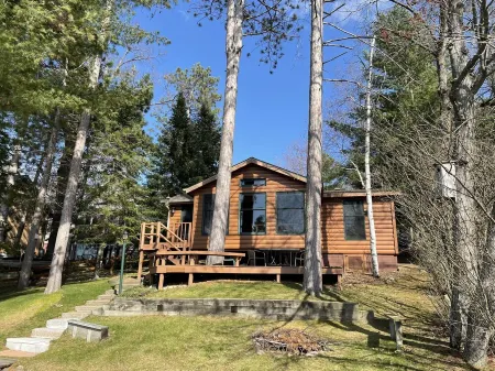 All seasons cabin getaway