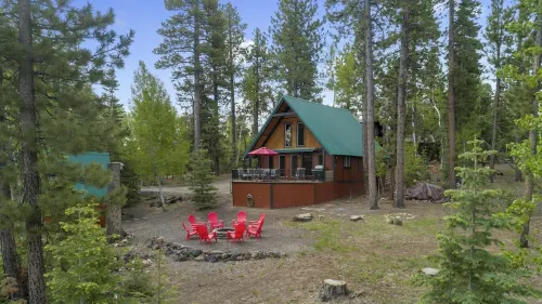 COZY🏡CABIN NEAR⛰BRIAN HEAD☀️ZION🌄BRYCE CANYON 🏞WITH📡Wi-Fi 🐶 PET FRIENDLY