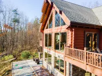 Mountain Home in Ellicottville - Close to Village Hotels in Mansfield