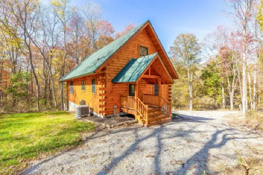 Family Cabin with Hot Tub & Games