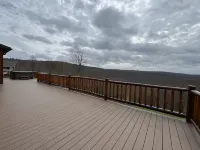 Amazing log home with views that abound!