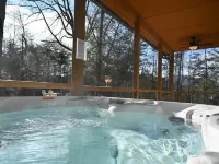 Hot tub | Firepit | Fireplace | View | Close2twn |