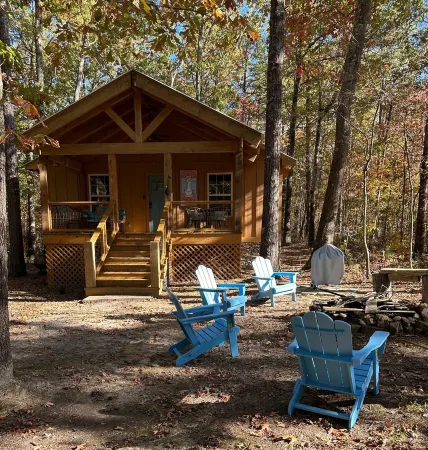 Charming Cabin Getaway: Where Rustic Meets Remarkable