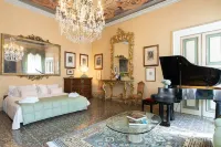 Dimora Leone, large luxury apartment in the heart of Lucca