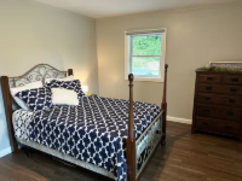 Heart of Amish Country - Paradise Cottage