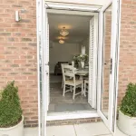 Modern Property in Town Centre Location With Parking Hotel a Ruthin