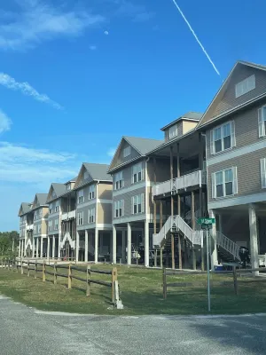 Gulfside view condo in Horseshoe Beach for you and your family to enjoy!