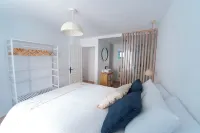 La Montsiña, Cozy Mediterranean Style House.