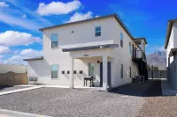 Modern 2-Bed, 2-Bath in the Heart of the City
