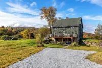 Stunning 3 Br Timber Frame Ski Retreat on 6 Acres